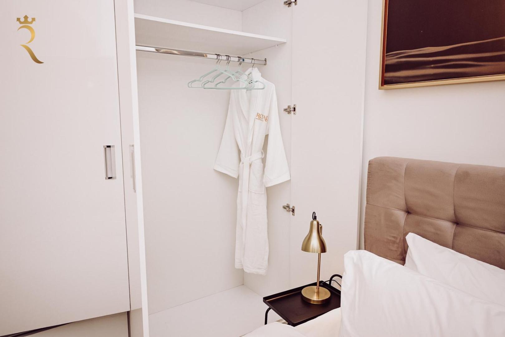 Al Raha Glamour 3br With Access Appartement